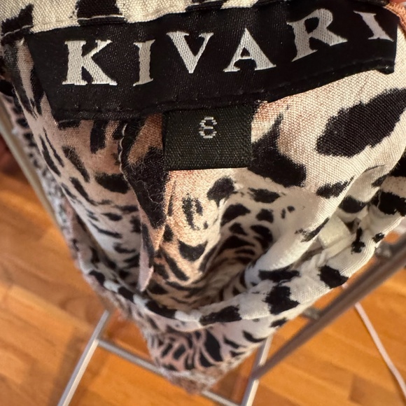 Kivari Zephyr Side Slit Midi Skirt - Snow Leopard - Picture 4 of 4